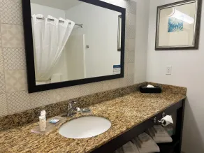 Country Inn & Suites by Radisson, Owatonna, MN - Bathroom