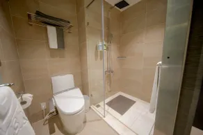 GOGO Hotel Fengchia - Bathroom