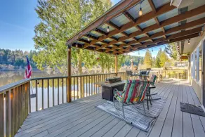 Peace & Serenity Lake House at Mt. Rainier - Interiør