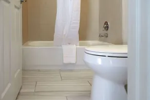Comfort Suites Baton Rouge South I-10 - Badezimmer