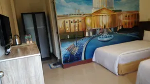 Sun Lu Holiday Homestay - Room