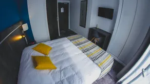 Hôtel des Arts - Chambre