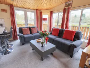 Striding Edge Lodge - Living area