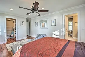 Lakefront Home w/ Game Room, Theater & Dock! - Intérieur
