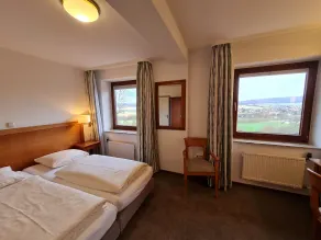 Hotel Waldquelle - Baumhaushotel Aerzen - Room