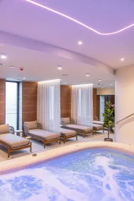 Energy Hotel & Business Center - Pool