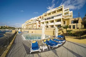 Verdi St George's Bay Marina - Pool