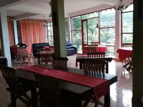 Tea Garden Holiday Inn - Restaurant