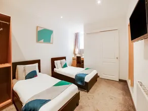 Snooze Hotel - Room