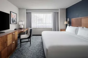The Alloy King of Prussia - a DoubleTree by Hilton - Room