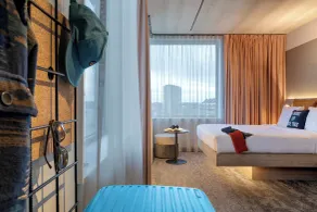 Moxy Antwerp - Camera