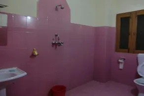 The White Lake Hotel - Bathroom