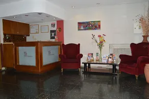 Hotel Petit - Recepción