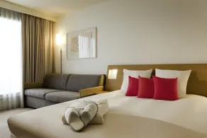Novotel Saint-Quentin en Yvelines - Room