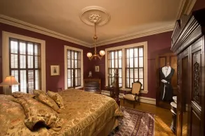 The Mansion of Saratoga - Room