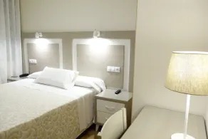 Hostal Toledo - Chambre
