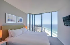 Hilton Surfers Paradise Hotel & Residences - Room