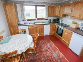 2 Bayview Bungalow - Interiör