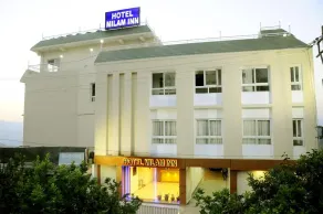 Hotel Milam Inn - Image 1