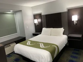 Quality Inn Owatonna near Medical Center - Room