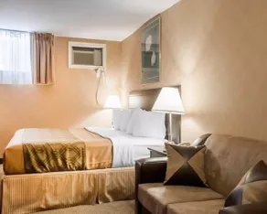 Woodstock Inn and Suites - Chambre