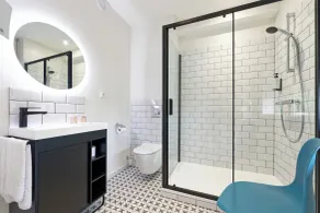 Hôtel le Terminus et son restaurant Côte à Côte - Chambres rénovées - Bathroom