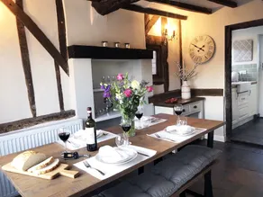 Millie's Cottage - Restaurant