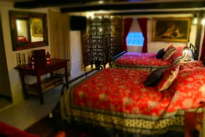 Daniels House Inn - Room
