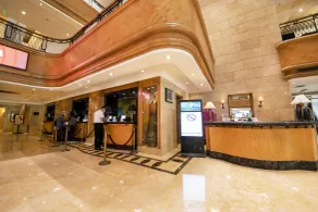 Crowne Plaza Qingdao by IHG - Rezeption