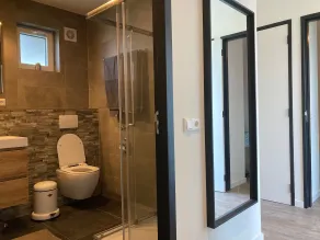 Agréable maison conviviale et familiale avec jardin et terrasse | Vue jardin | Avec animaux autorisés - Salle de bain