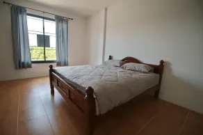 BarandBed URT - Room