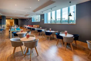 Holiday Inn Express - London Heathrow T4 by IHG - Restaurant