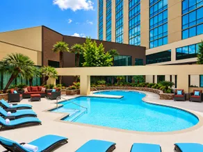 DoubleTree by Hilton San Antonio Airport - Pool