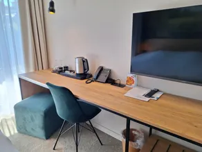 Corbie Mol - Room