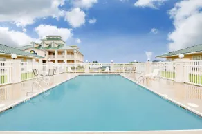 Days Inn by Wyndham Trumann AR - Piscine