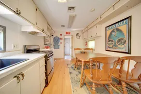 'the Ringmaster,' Converted Railcar in Dubois! - Interiör