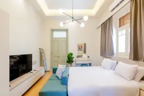 Brassbell l Zamalek l High ceiling studios - Camera