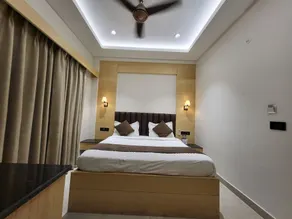Hotel sar kamla dham - Room