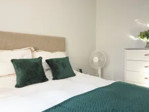 4 Alma Terrace - Room