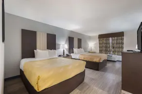 Quality Inn & Suites Huntsville Research Park Area - Chambre