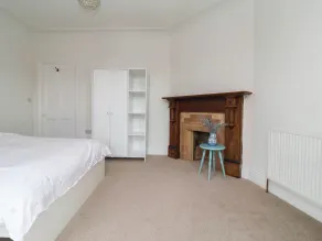 154 Queen Street - Zimmer