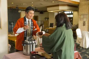 Isawa Tokiwa Hotel - Salon du hall
