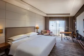 Crowne Plaza Kunming City Centre by IHG - Room