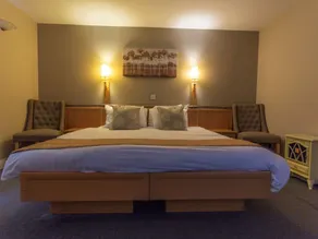 The Holly Hill Inn - Room