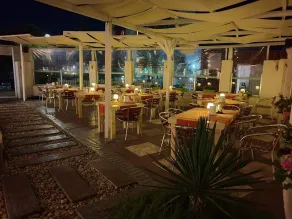 Family Hotel Sunday - Restaurant