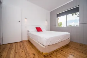 Lakeside Cabins & Holiday Village - Chambre