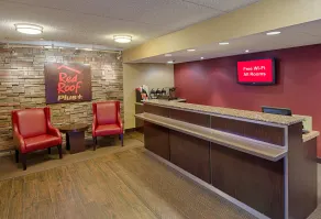 Red Roof Inn PLUS+ Pittsburgh East - Monroeville - Réception