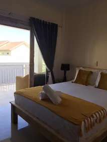 Laksmi Guest House - Room