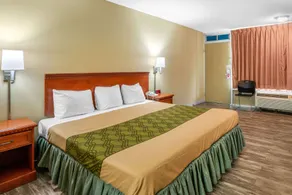 Econo Lodge near Missouri University of Science and Technology - Chambre