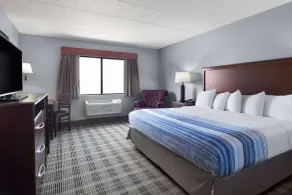 AmericInn by Wyndham Stuart - Zimmer